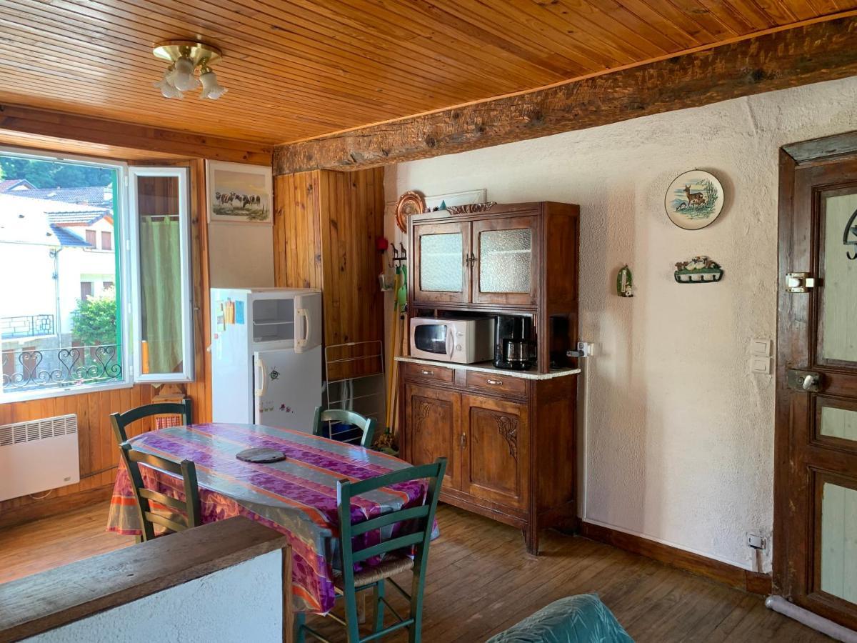 Joli Appartement Dans Une Maison Ancienne 옥스레테르메스 외부 사진